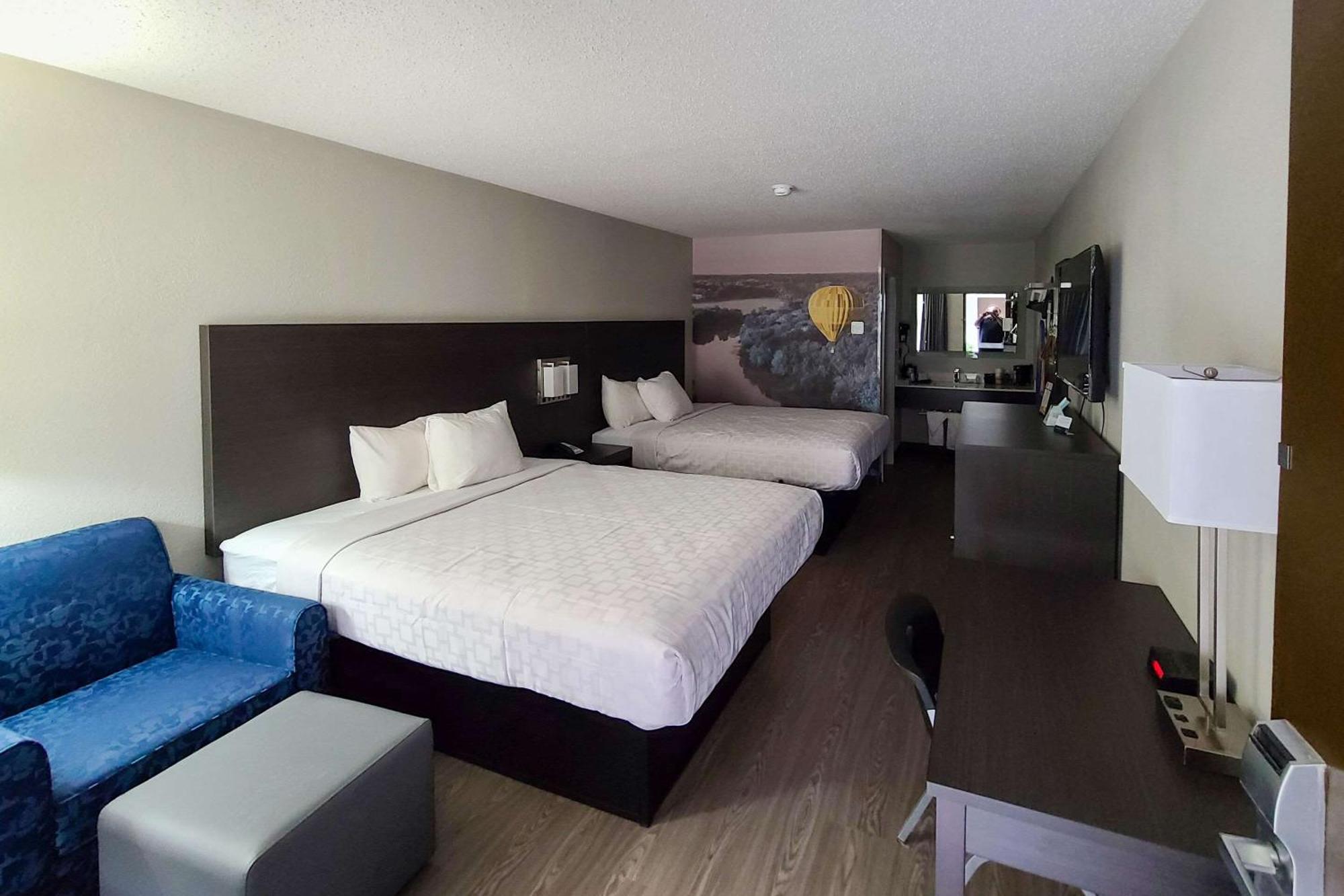 Clarion Pointe Statesville Buitenkant foto