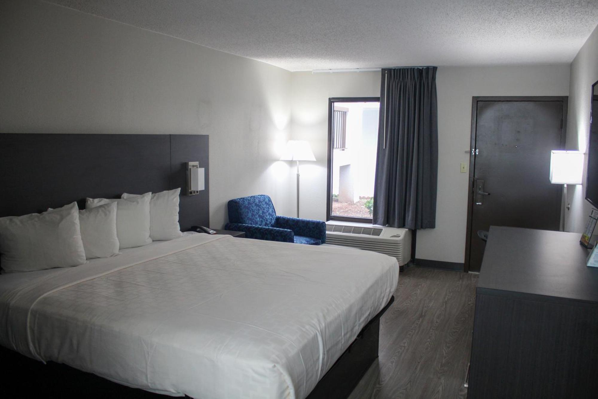 Clarion Pointe Statesville Buitenkant foto