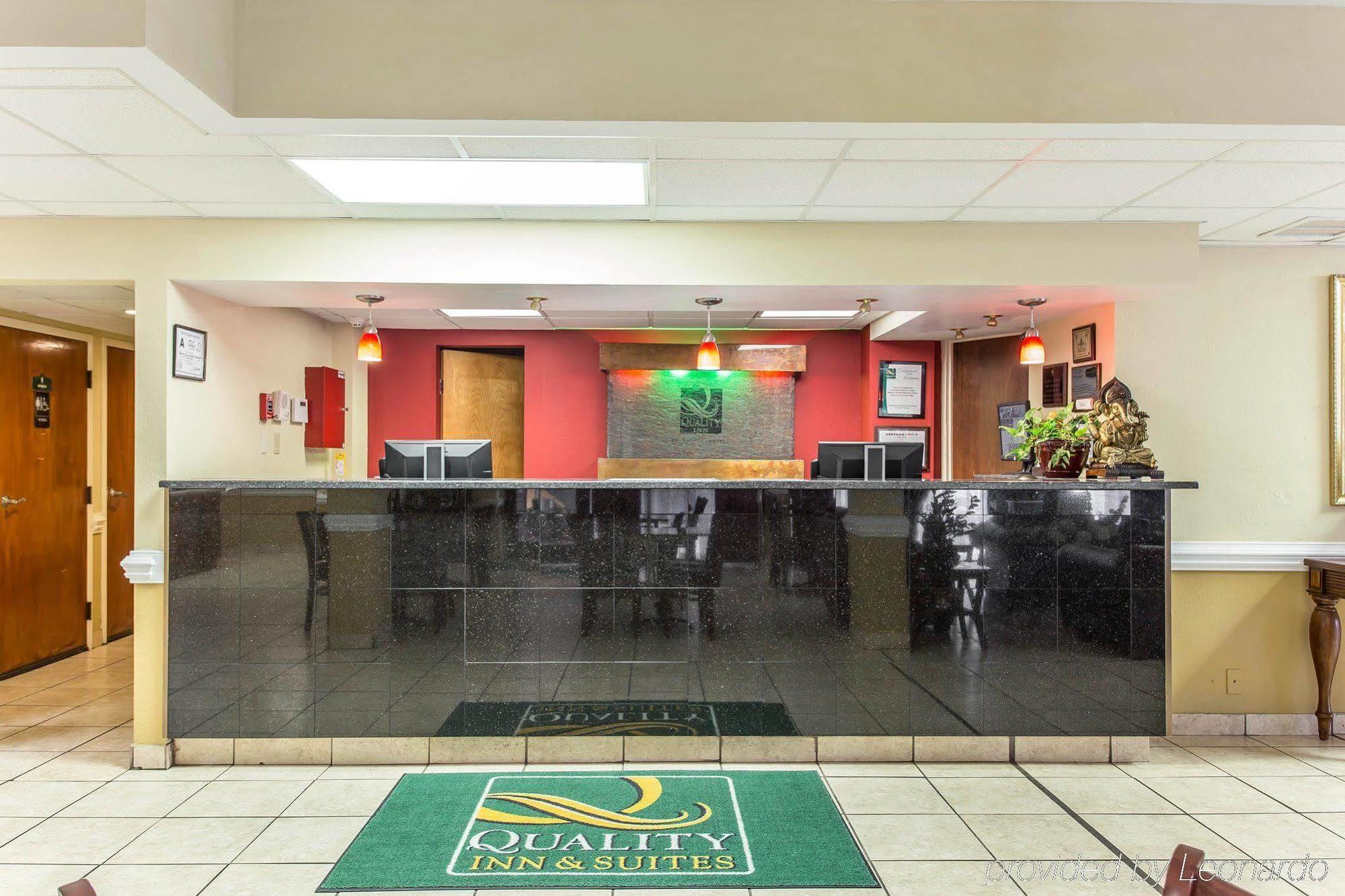Clarion Pointe Statesville Buitenkant foto