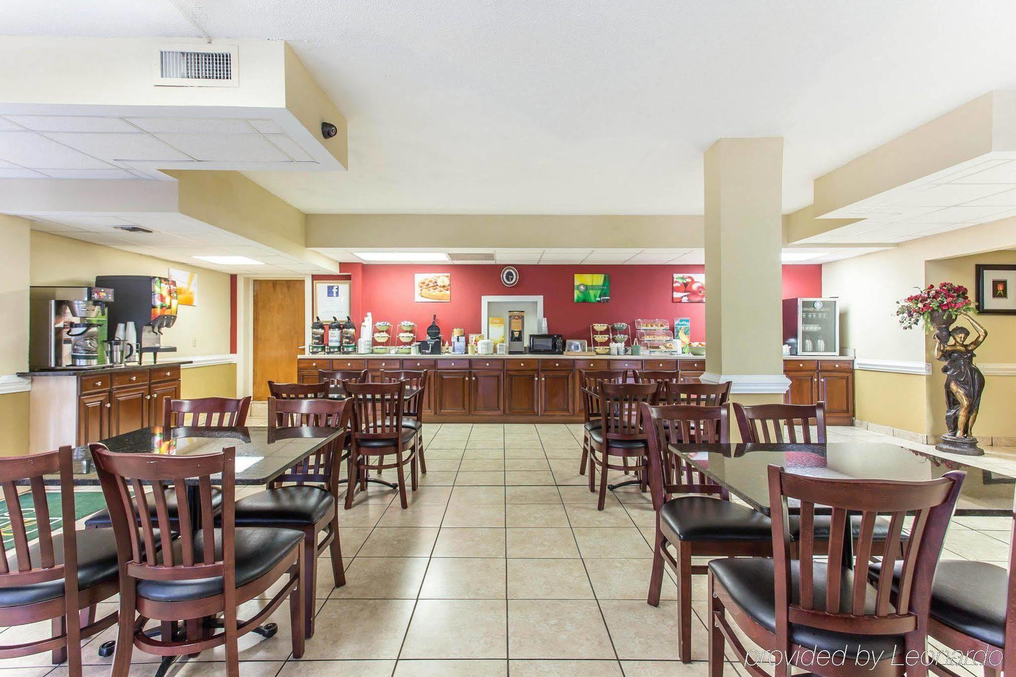 Clarion Pointe Statesville Buitenkant foto